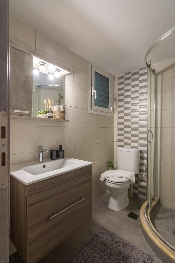 Spacious 2 Bedroom Apartment In Koukaki Athén Kültér fotó